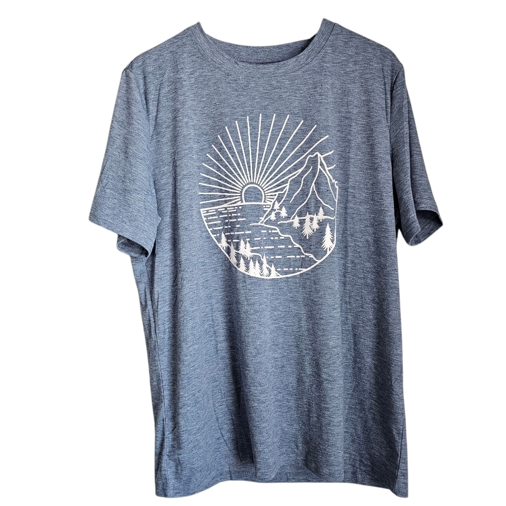 NEW Women's Mountain View Scenic Graphic T-Shirt XL